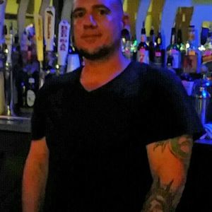 Meet your Posher, Chris